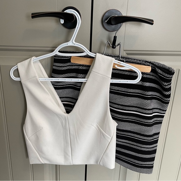 Dynamite 2 piece skirt outfit - Picture 4 of 5